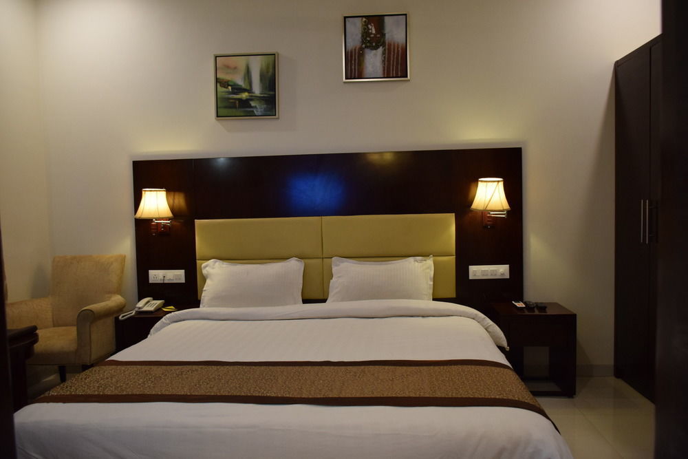 Hotel Sai Jashan Shirdi - Where Blessings & Comfort Meet Exteriér fotografie